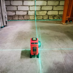 Laser 360° STARK Red Line LL12G-3D dwanaście linii (zielony)